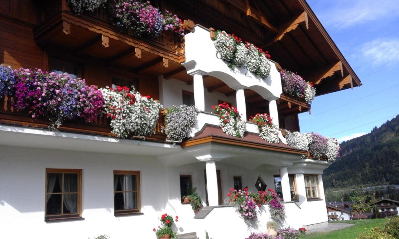 Pension Unterhof Bed and Breakfast Flachau Exterior foto